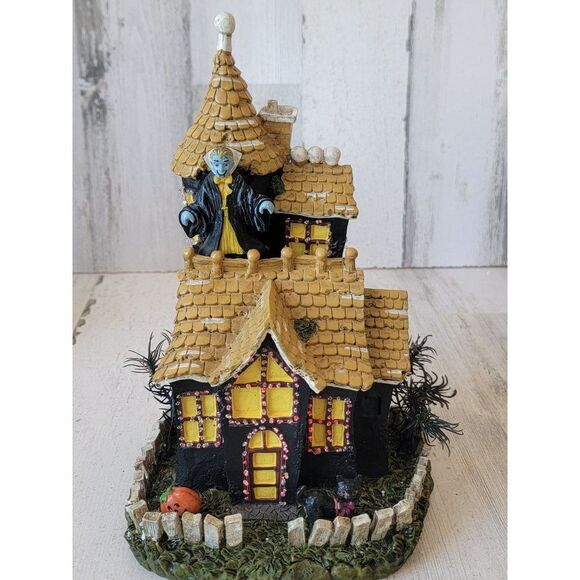 Spookyside Estates fiber optic Dracula Halloween light up house - Picture 3 of 14